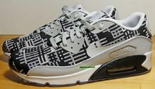 noch mit Originalschnürung