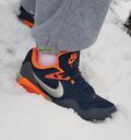 02'20 | Let it snow, let it snow...