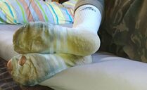 Die Adidas Socks ordentlich gegarrt in den Leder Chucks