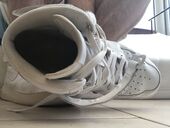 Who dares to stick his nose inside?