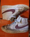 Die alten Blazer stehen zum Verkauf, der Gegenwert einer preiswerten Packung Nike Ankle Socks reicht aus